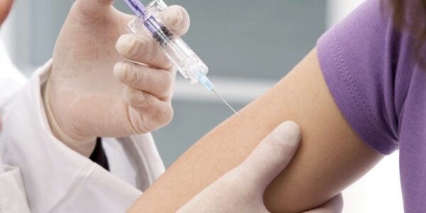 Các loại vắc xin phụ nữ nên tiêm chủng trước khi mang thai