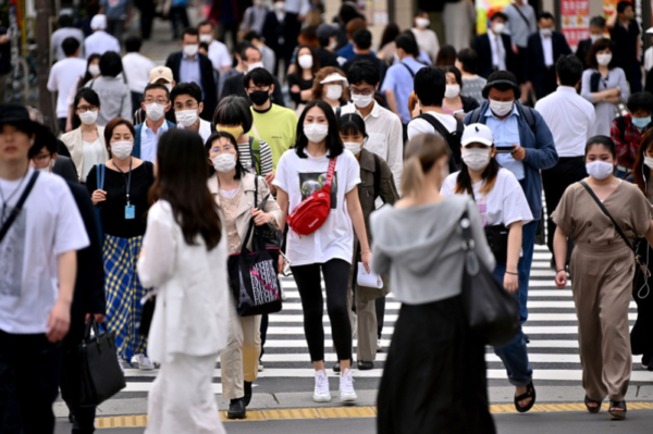 Tình trạng lây nhiễm COVID-19 tập thể tại Nhật Bản ngày càng gia tăng