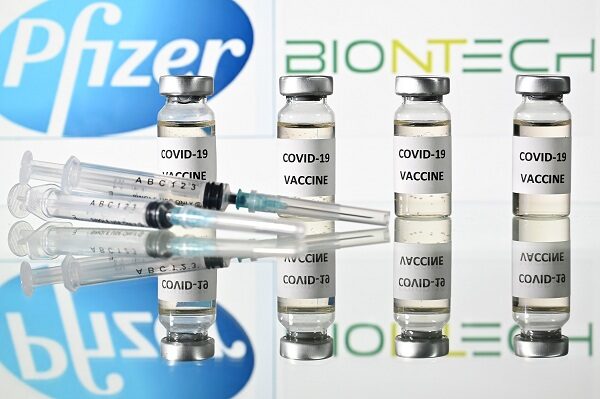 Vắc xin phòng COVID-19 của Pfizer BioNTech: Những điều cần biết