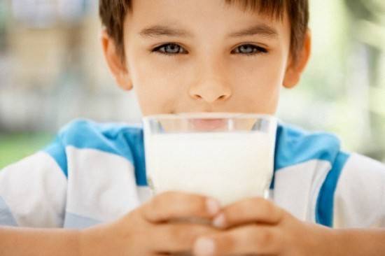 Uống sữa vào lúc nào tốt nhất cho cơ thể?